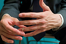 Removing a wedding ring - Uncontested Divorce Lawyer in Utah